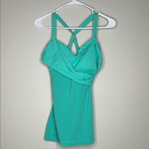 lululemon athletica mint green workout top with built in bra